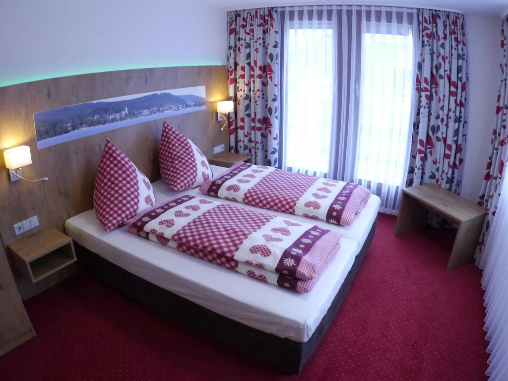 Gaestehaus Cafe Heck Titisee Δωμάτιο φωτογραφία