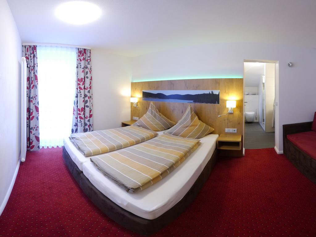 Gaestehaus Cafe Heck Titisee Εξωτερικό φωτογραφία