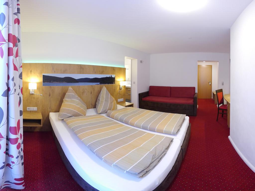 Gaestehaus Cafe Heck Titisee Εξωτερικό φωτογραφία
